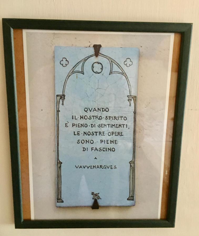 Casa Delfino - Appartamento Centro Storico A Due Passi Dalla Spiaggia & Mare, Porto & Ferrovia Civitavecchia Exteriör bild